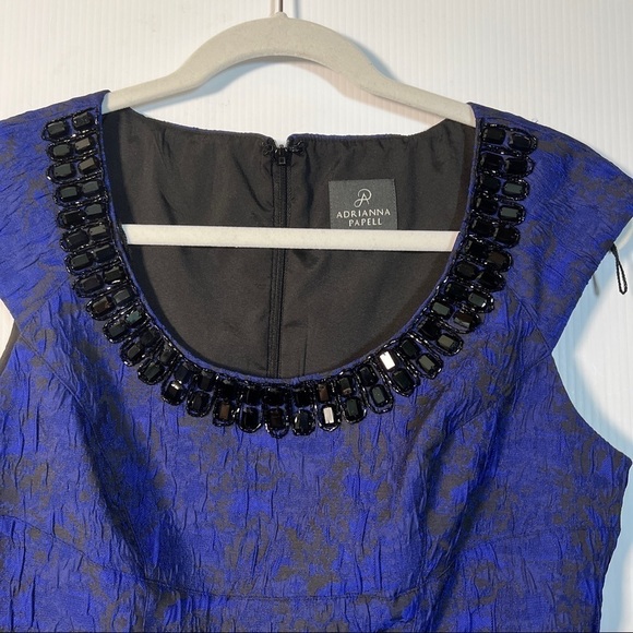 ADRIANNA PAPELL Stunning blue & black brocade sheath with beaded neckline. 8P - Picture 2 of 12